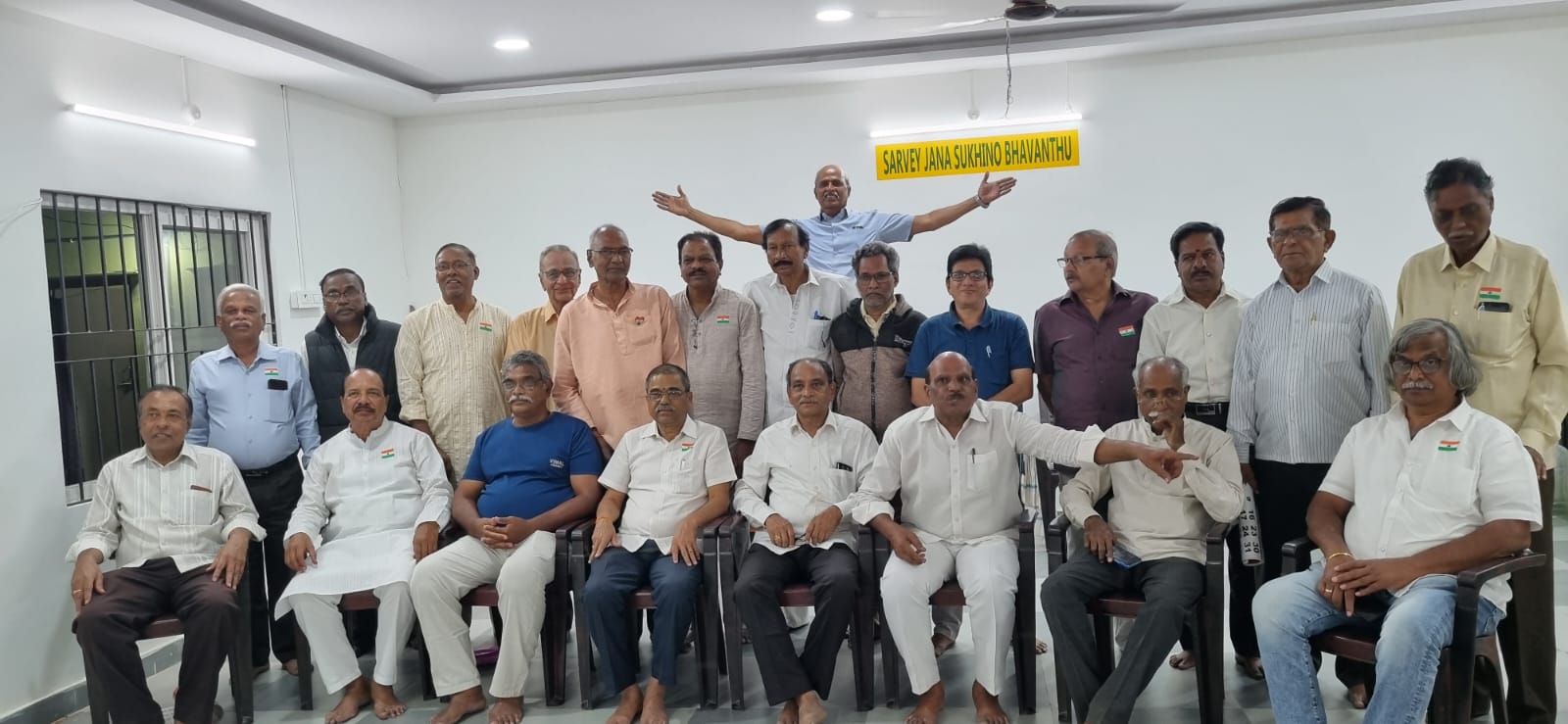 Group photo of Participants at the cultural programs held at Senior Citizen Bhavan on Republicday-2025.jpeg
